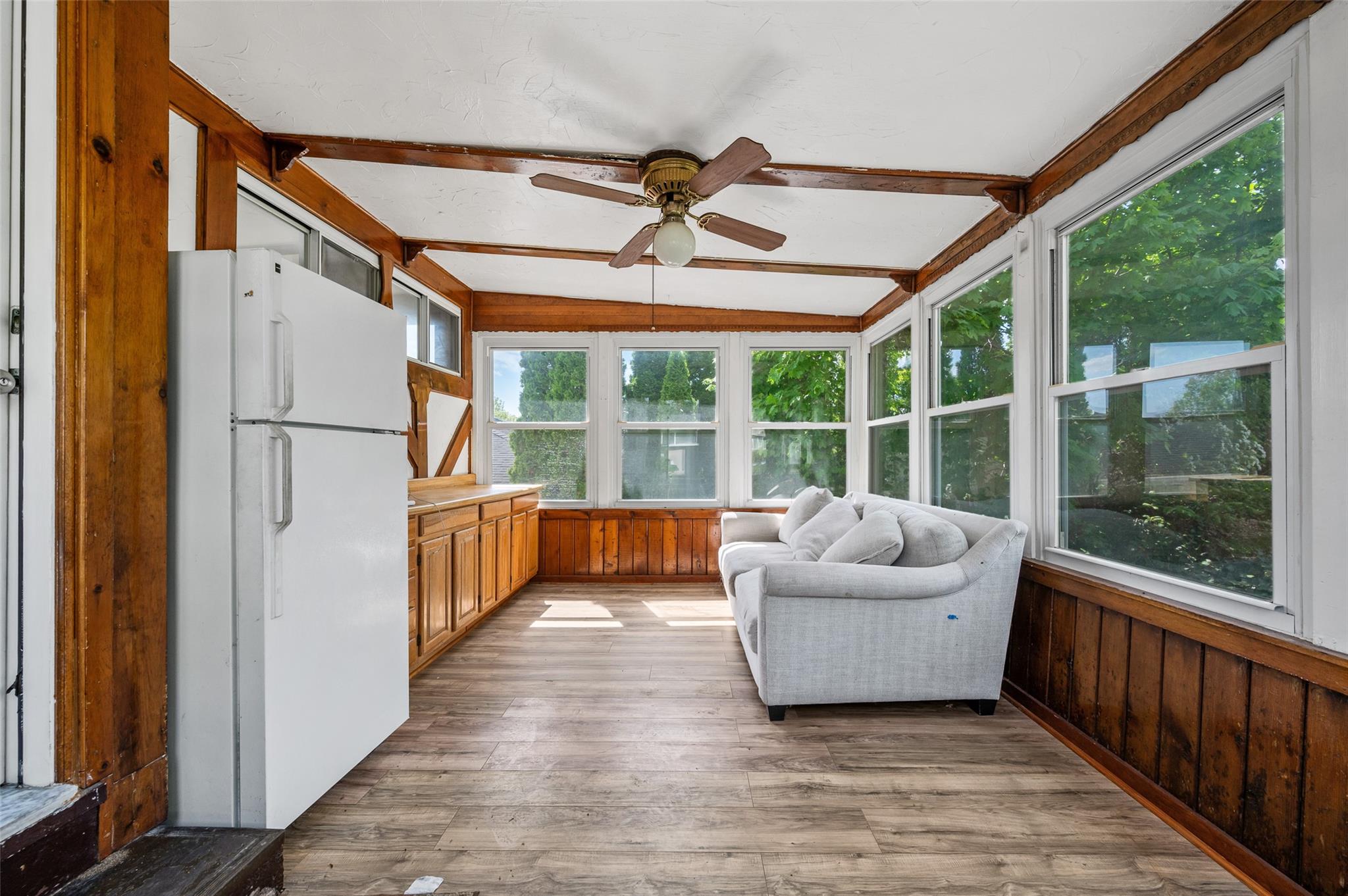 21 Teibrook Avenue, Syosset, New York image 15