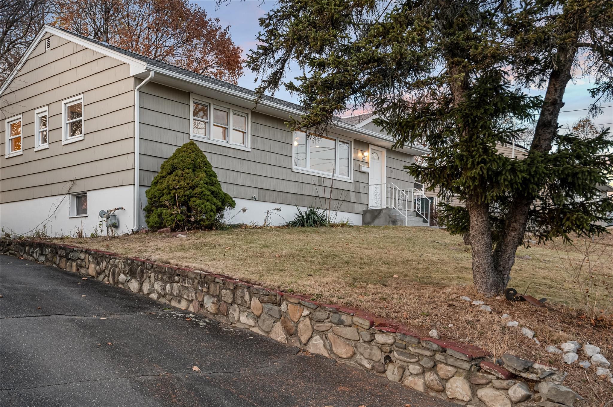 19 Sherman Drive, Newburgh, New York image 5
