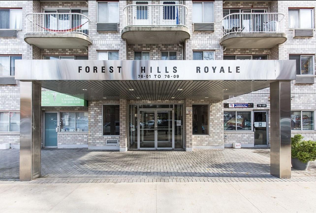 Rental Property at 113th Street 4A, Forest Hills, Queens, NY - Bedrooms: 2 
Bathrooms: 2 
Rooms: 5  - $3,500 MO.