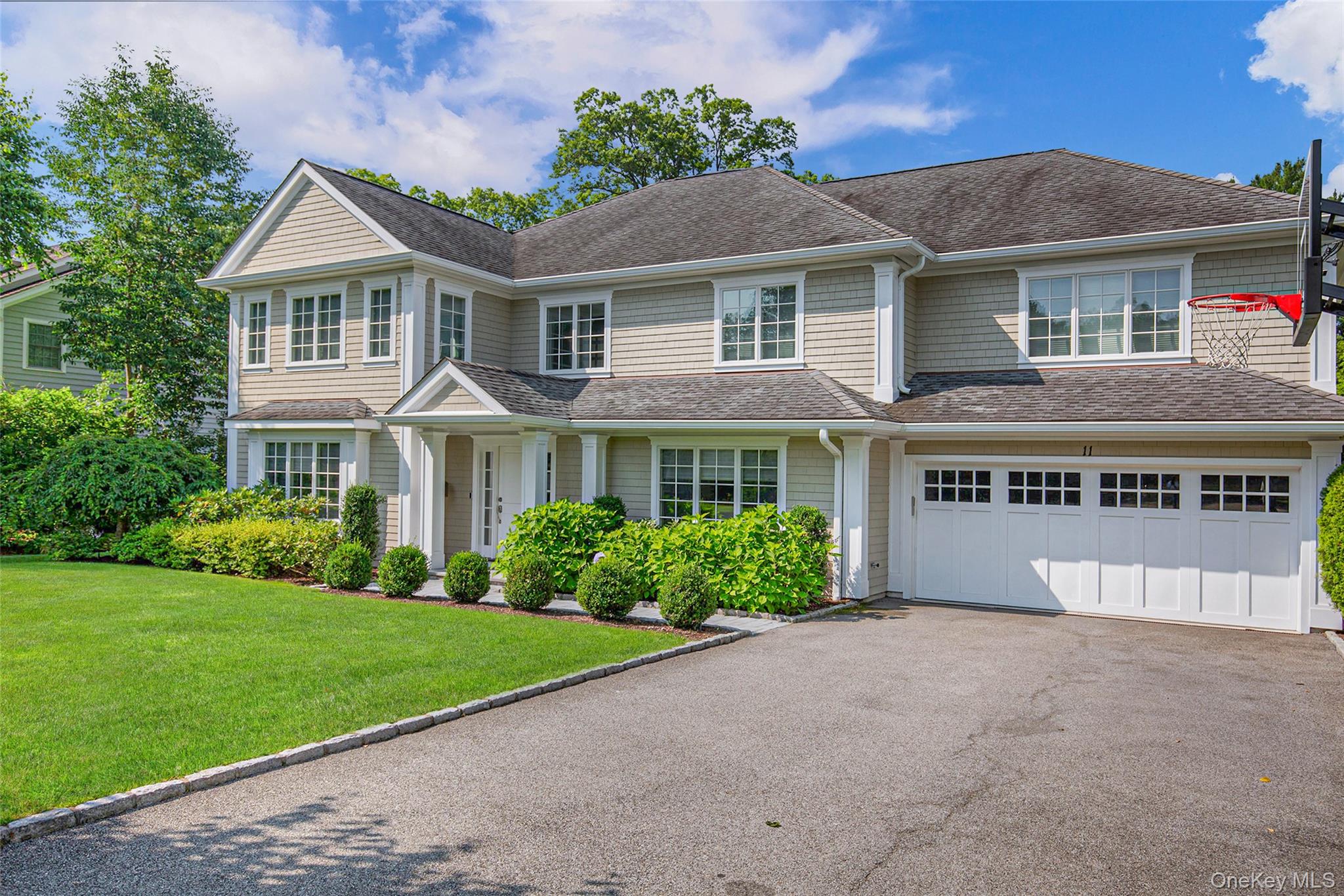 11 Mayflower Road
