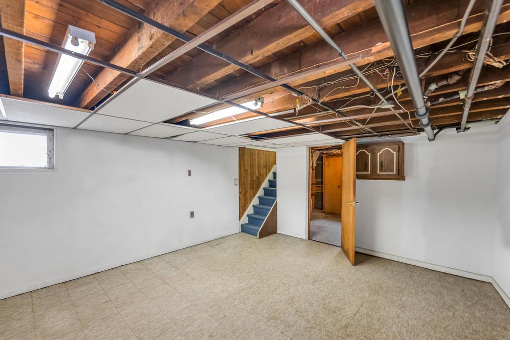 90-21 221st Place, Queens Village, New York image 18