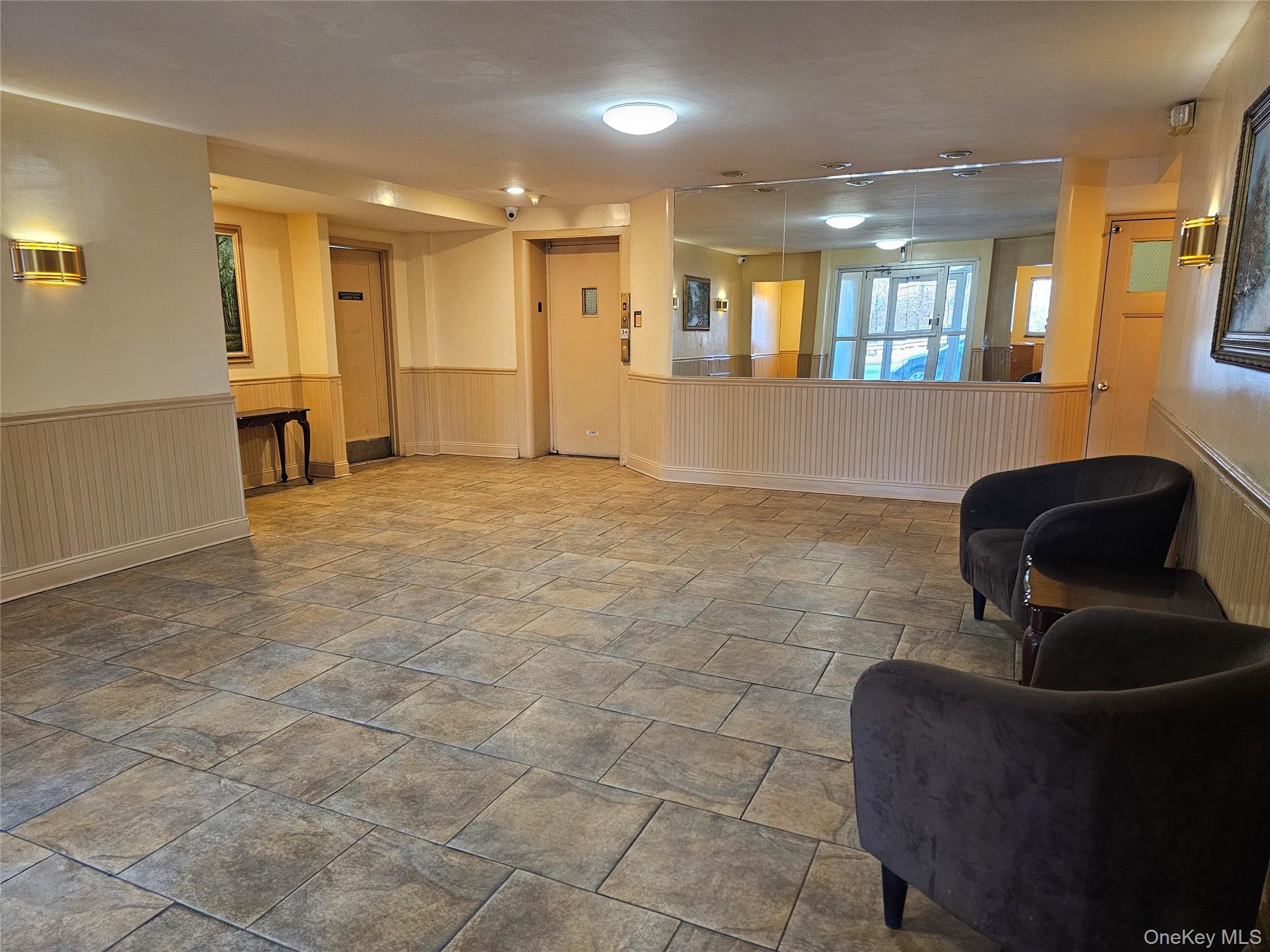 255 Bronx River Road 4R