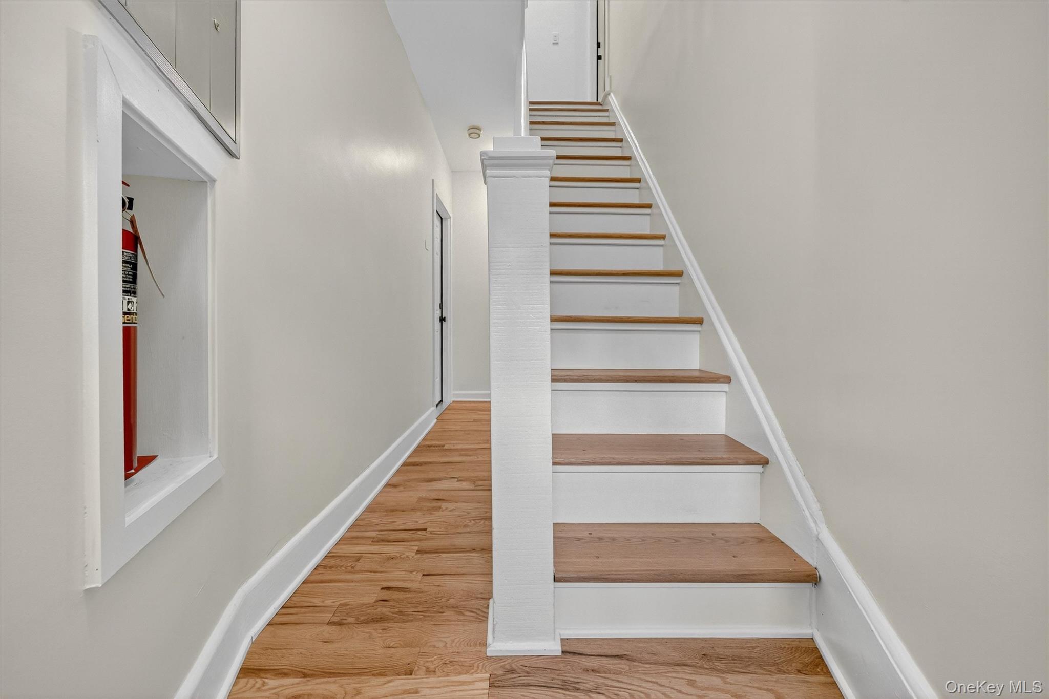 Ossining, New York 10562, United States, 2 Bedrooms Bedrooms, ,1 BathroomBathrooms,Residential,Active,250377