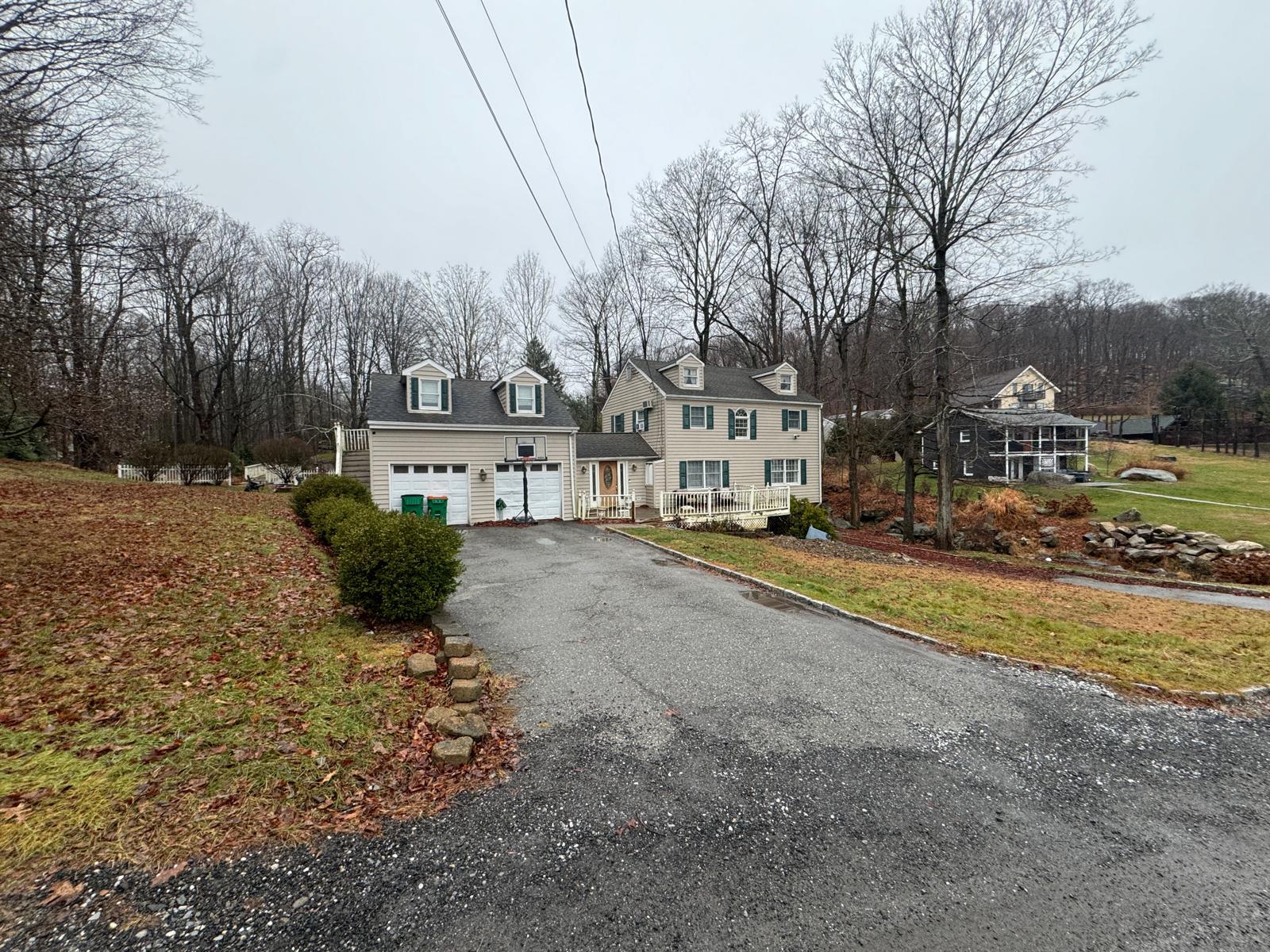 69 Lakeview Drive, Pawling, New York image 3