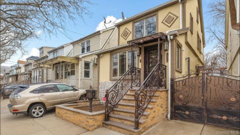 158-18 77th Avenue, Flushing, NY 11366 - MLS#: 926595
