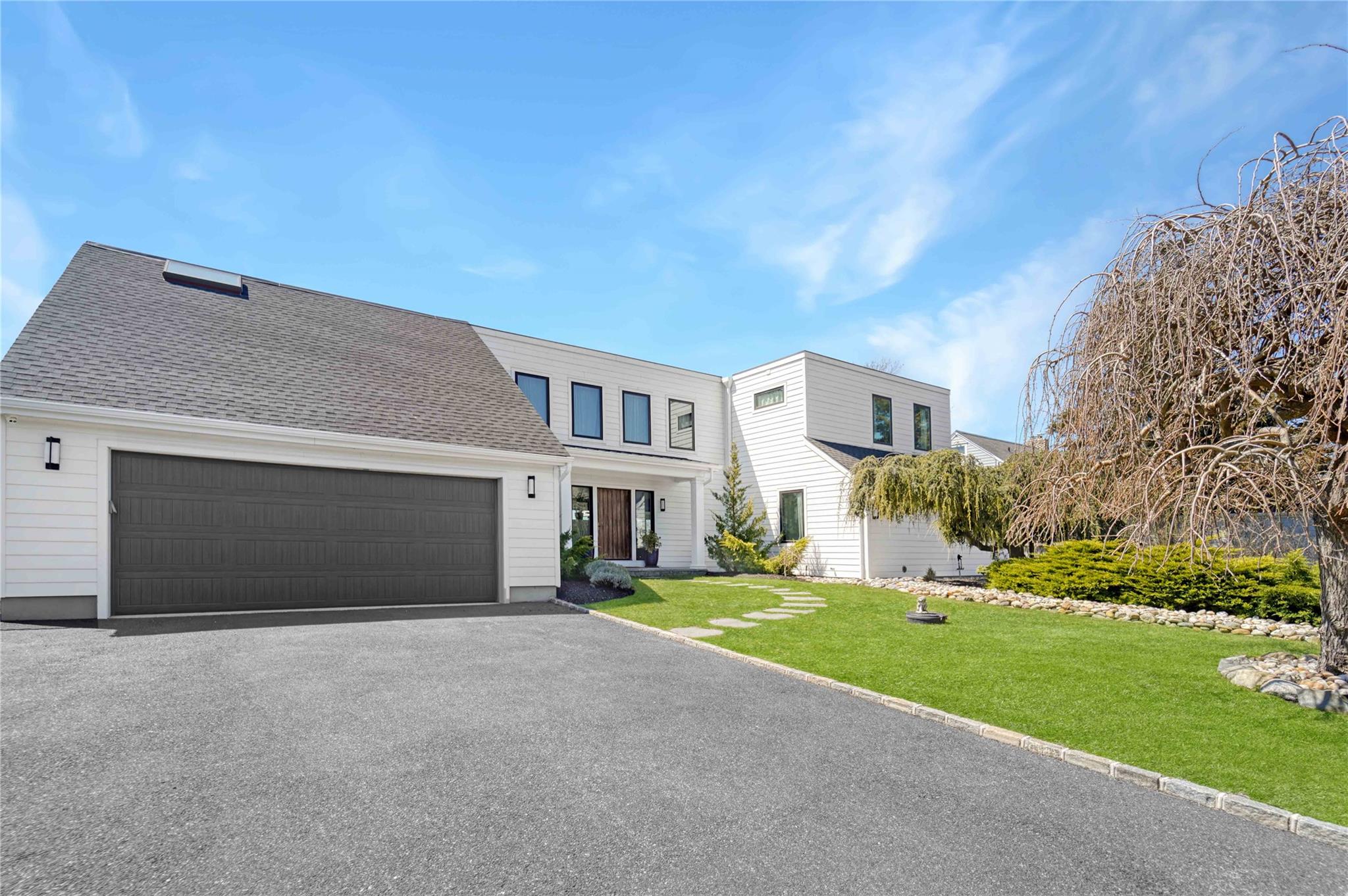 24 Laura Lee Drive