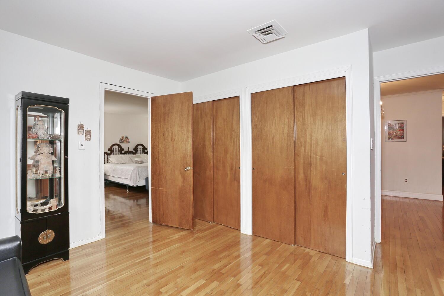 106 Key Place, Orangeburg, New York image 21