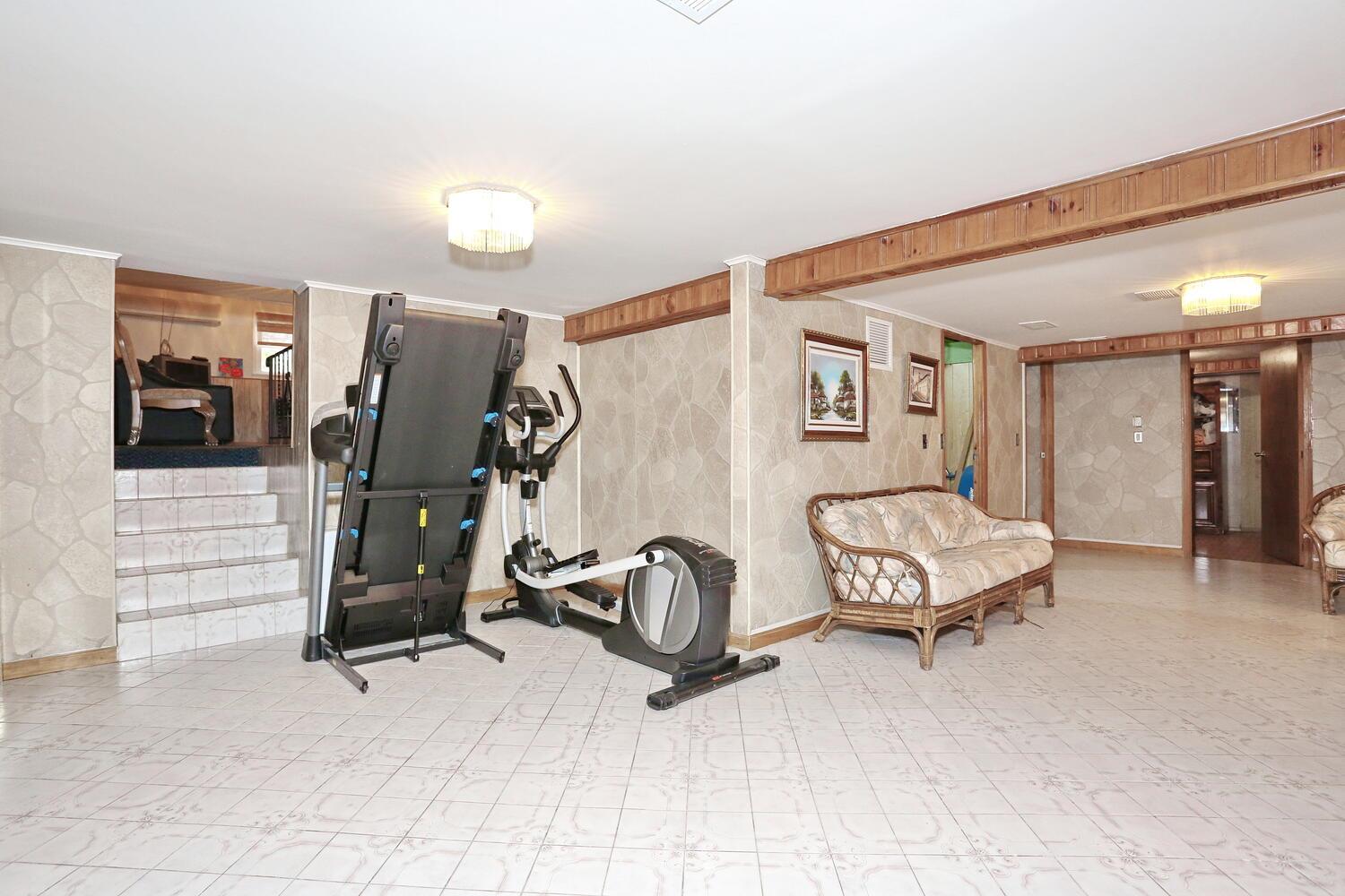 106 Key Place, Orangeburg, New York image 30