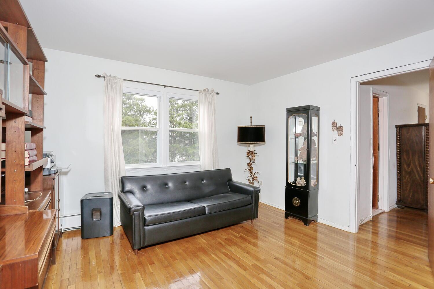 106 Key Place, Orangeburg, New York image 22