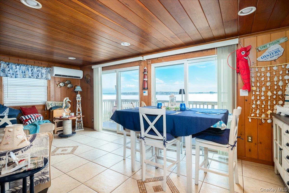 106 Shore Drive E - Photo 2