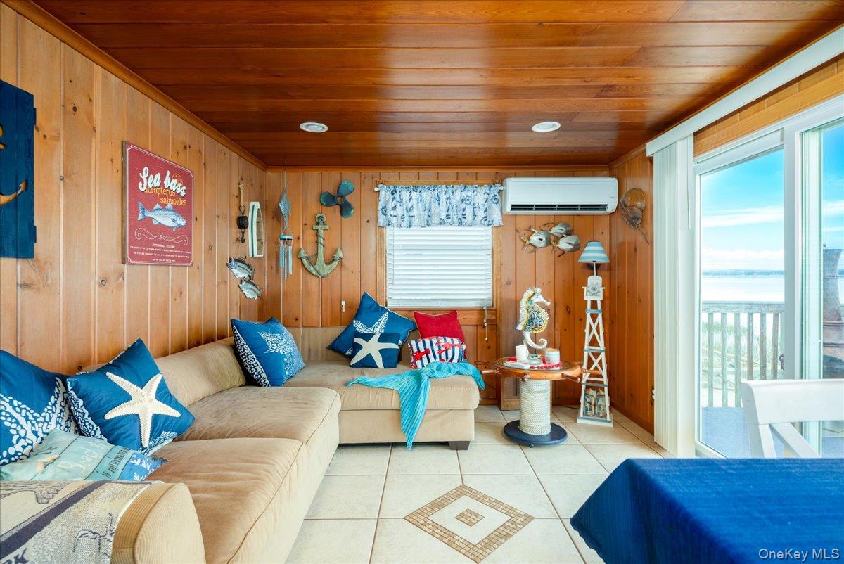 106 Shore Drive E