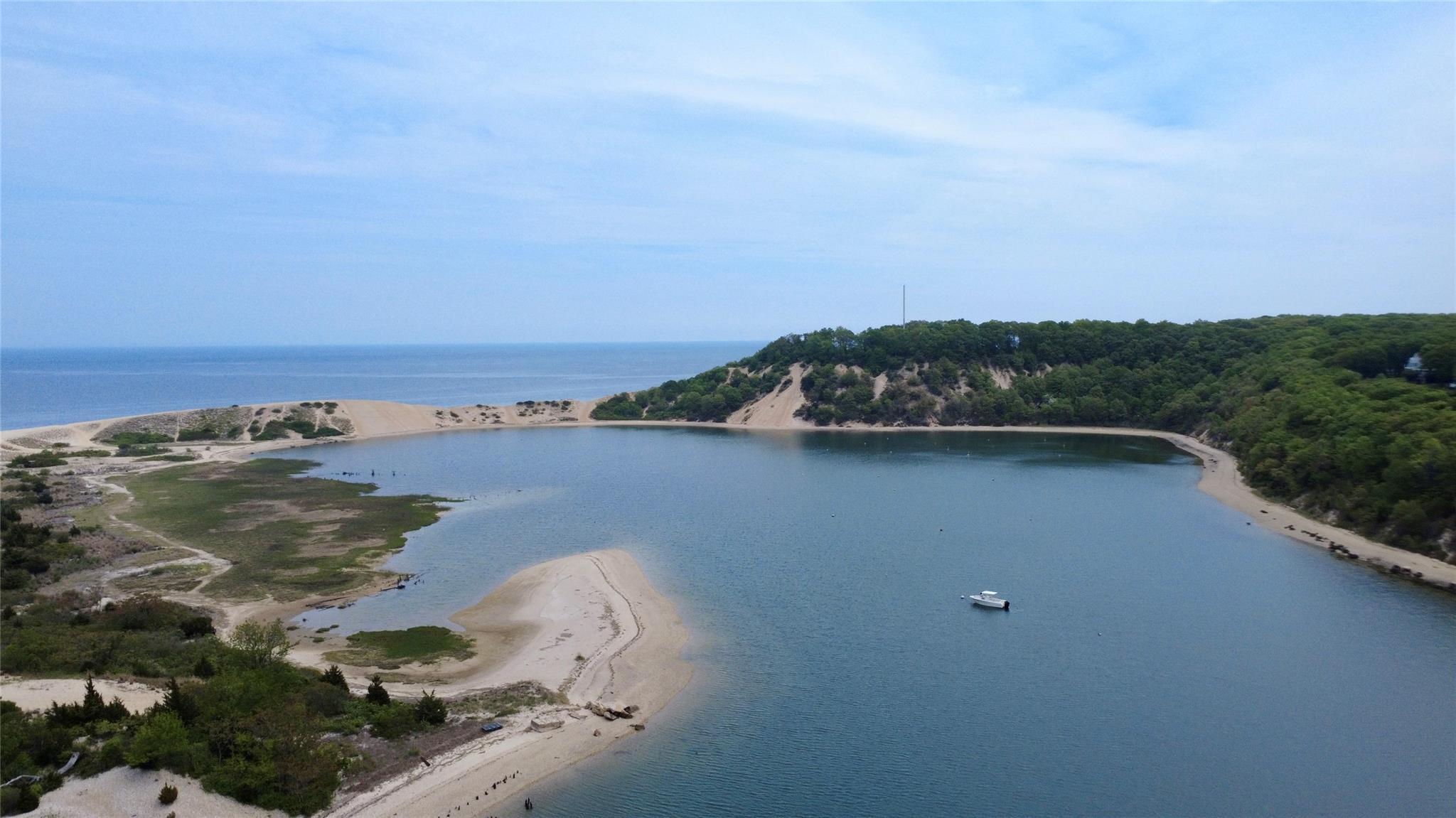 27 Harbor Hills Drive, Port Jefferson, New York image 38
