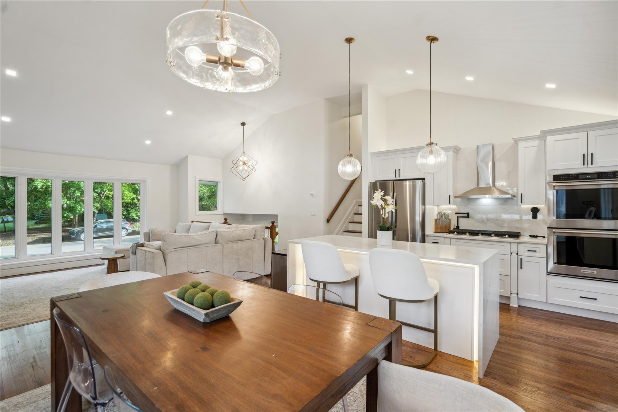 27 Harbor Hills Drive, Port Jefferson, New York image 9