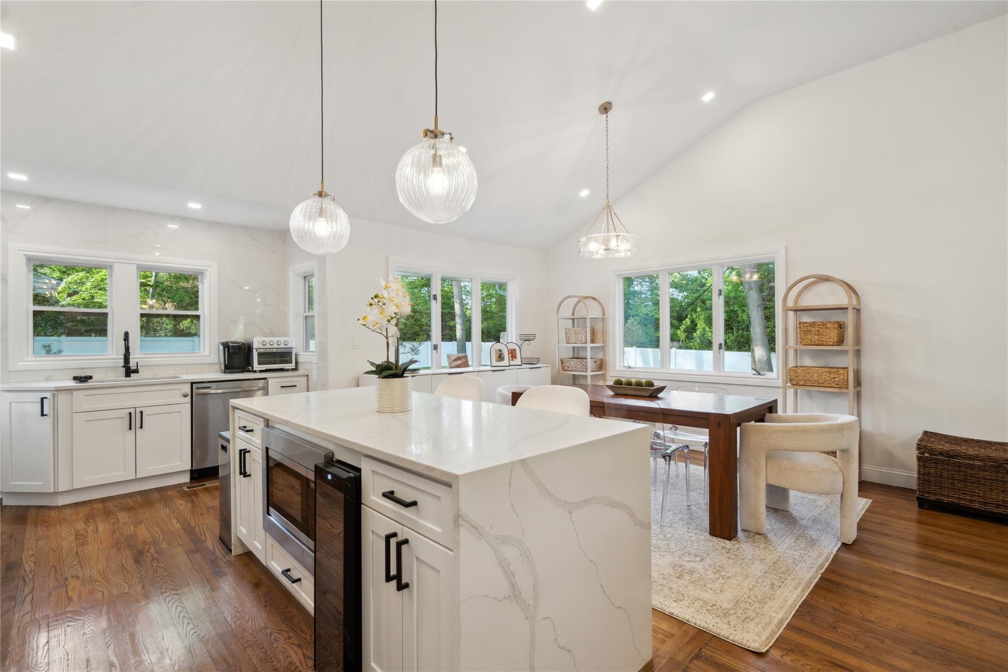 27 Harbor Hills Drive, Port Jefferson, New York image 10