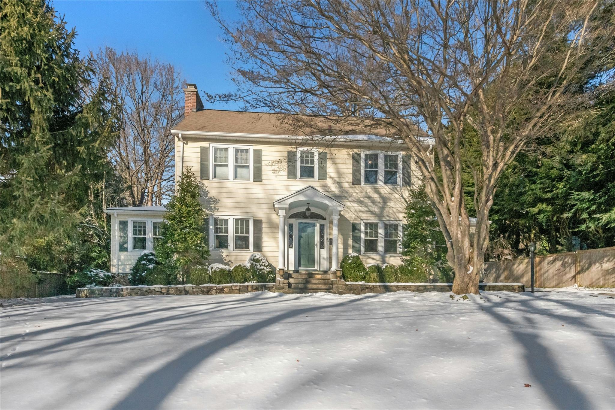 Pine Cliff Road, Chappaqua, New York - 3 Bedrooms  
3 Bathrooms - 