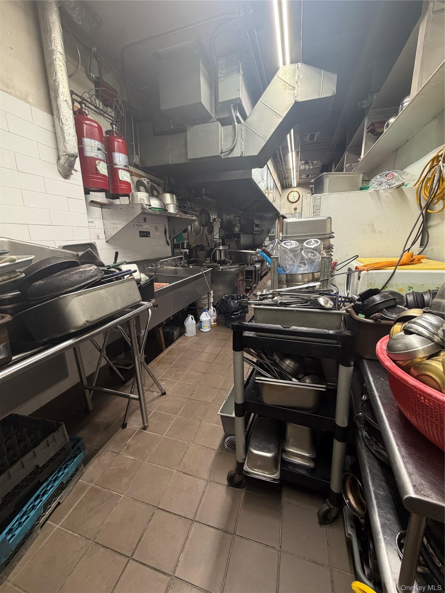 165-19 Northern Boulevard FL1