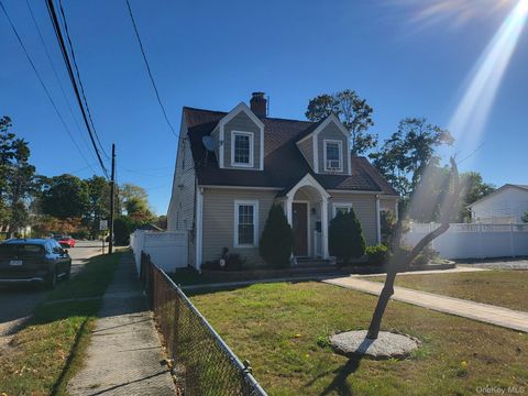 61 Wheeler Road, Central Islip, NY 11722 - MLS#: 922679