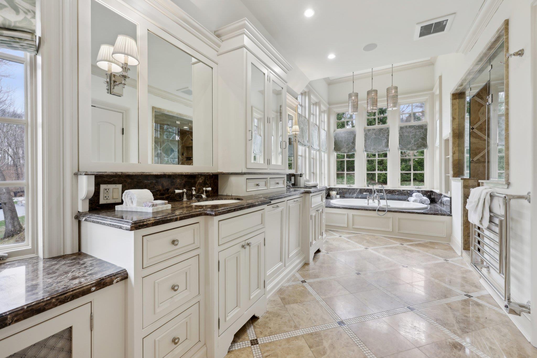 41 Austin Place, Briarcliff Manor, New York image 24