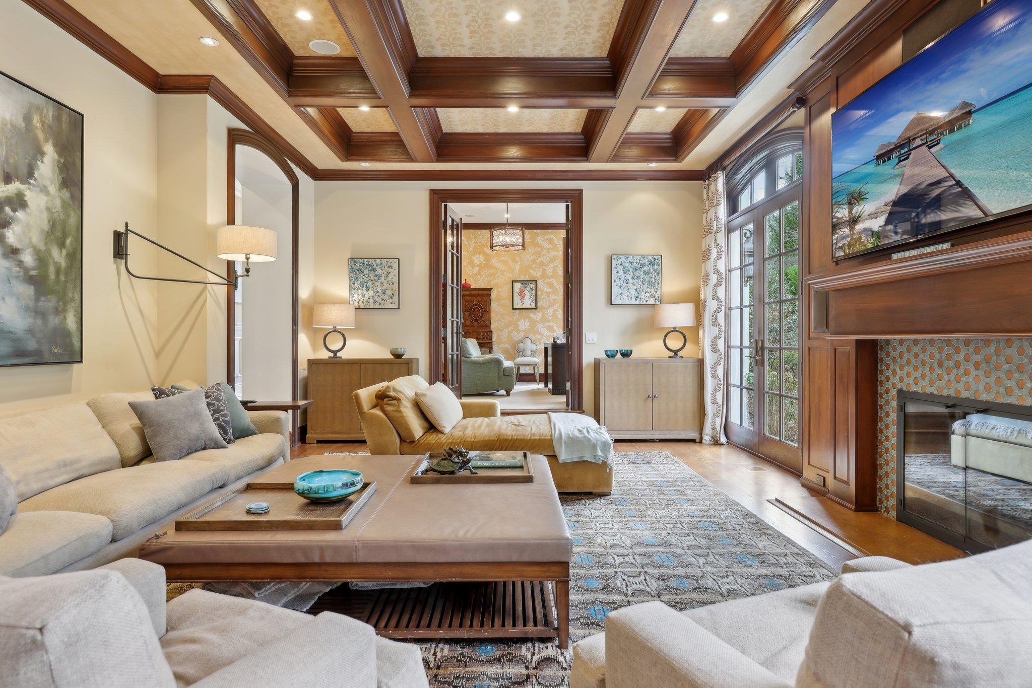 41 Austin Place, Briarcliff Manor, New York image 6