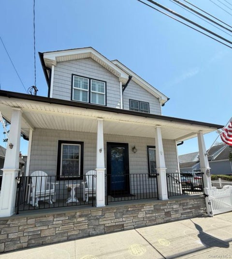 Homes For Rent - 92 Hewlett Avenue<br/> Nassau County, Point Lookout, NY 11569