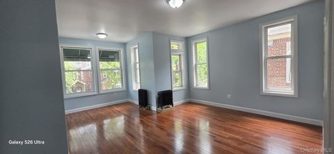 Apartment For Rent - 33-30 89th Street #2<br/> Jackson Heights, NY 11372