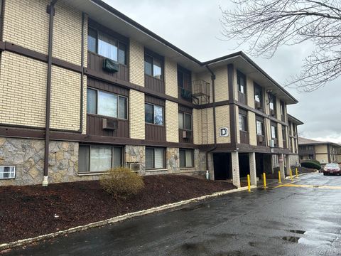Homes For Sale - 256 N.main Street #D10<br/> Spring Valley, NY 10977