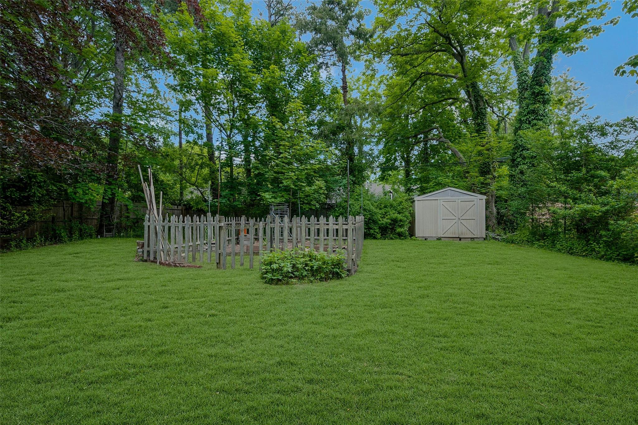 425 Maple Lane, Southold, New York image 36
