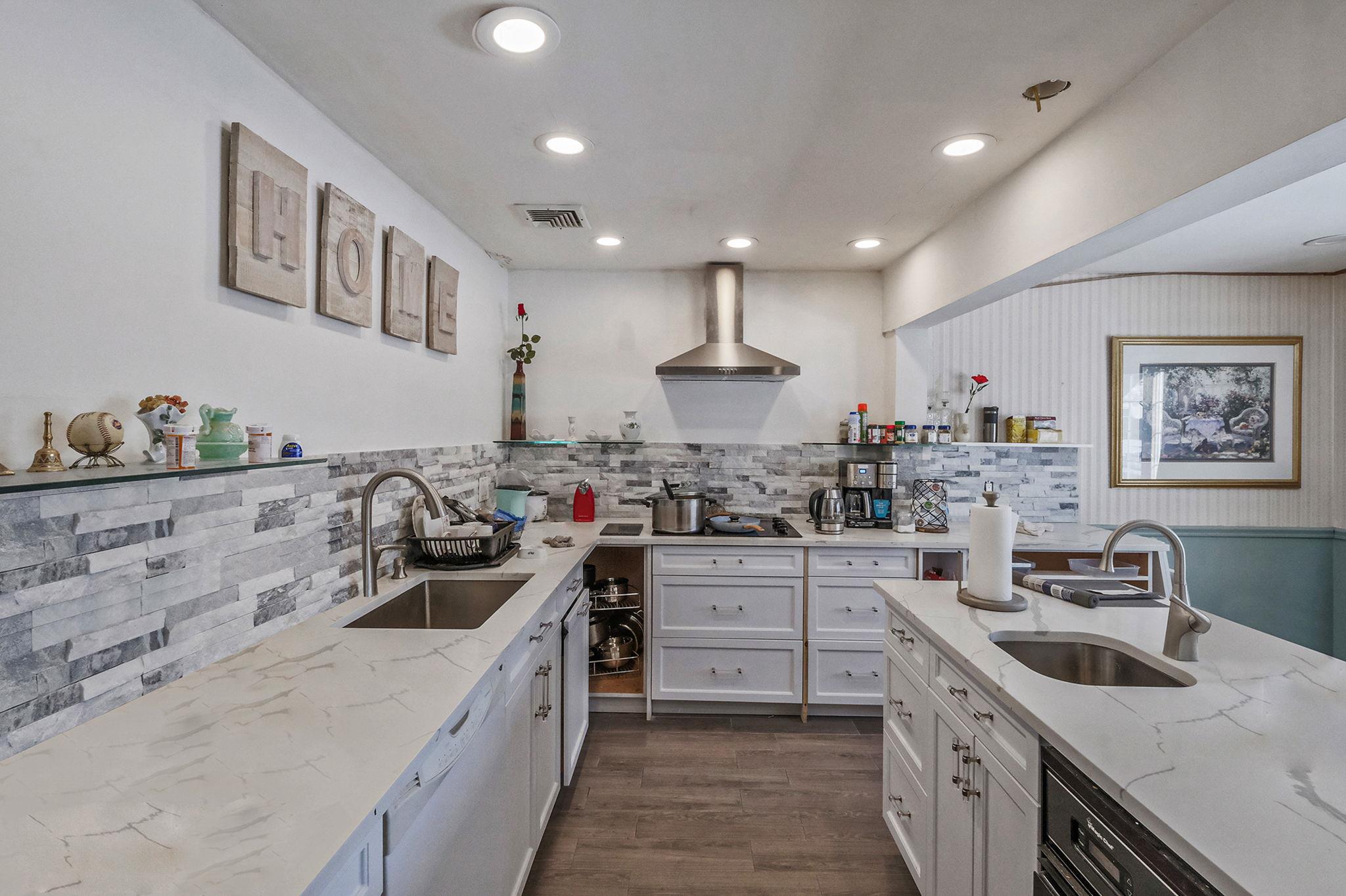 543 Dewitt Avenue, North Babylon, New York image 6