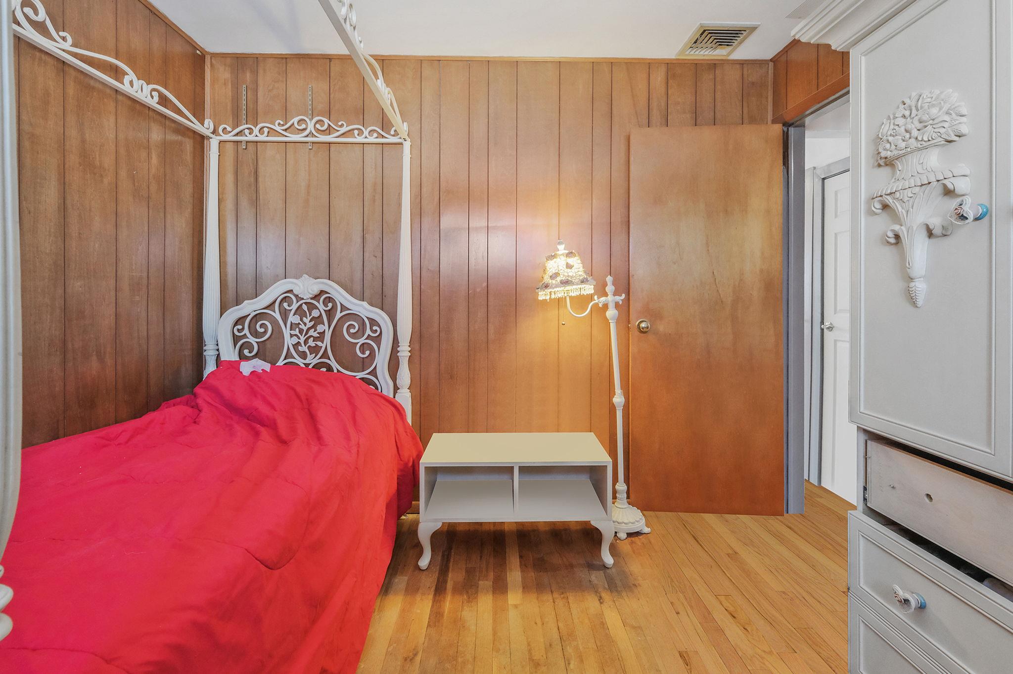 543 Dewitt Avenue, North Babylon, New York image 17