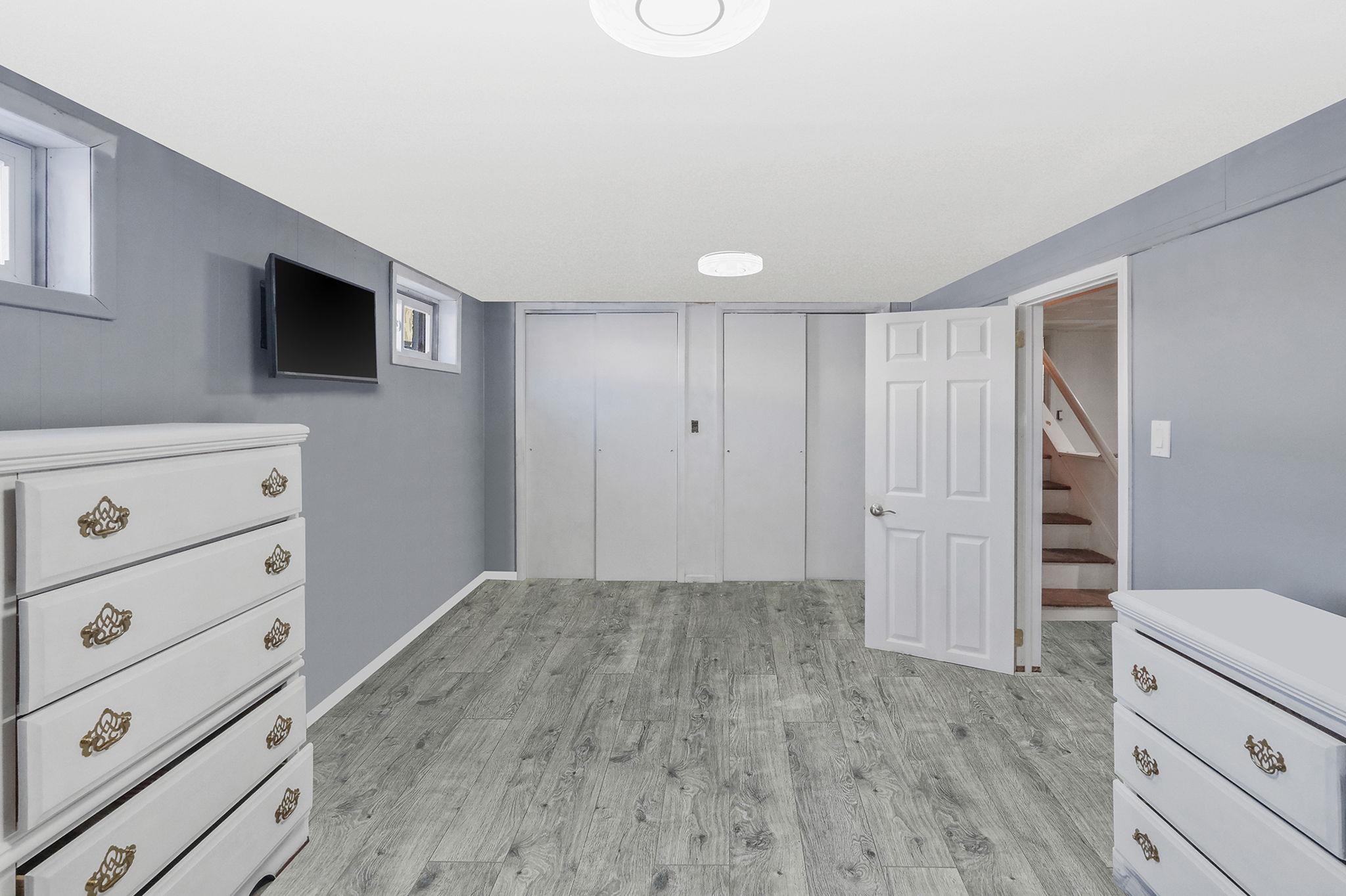 543 Dewitt Avenue, North Babylon, New York image 22