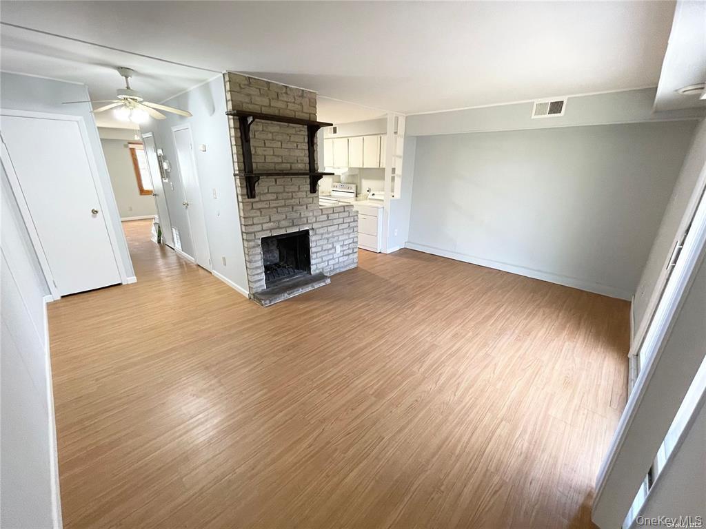 34 Wooded Way