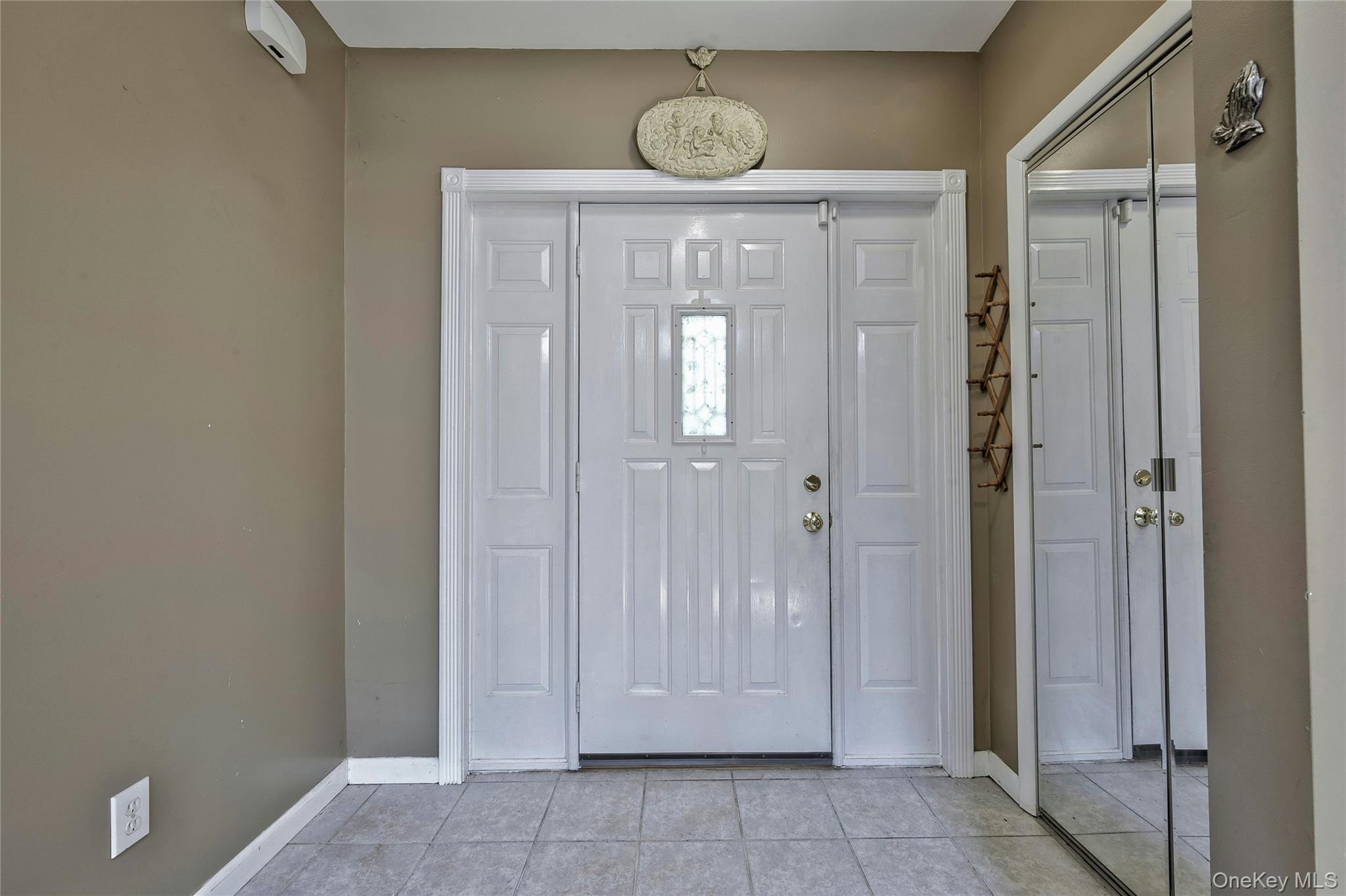 28 Reeves Avenue
