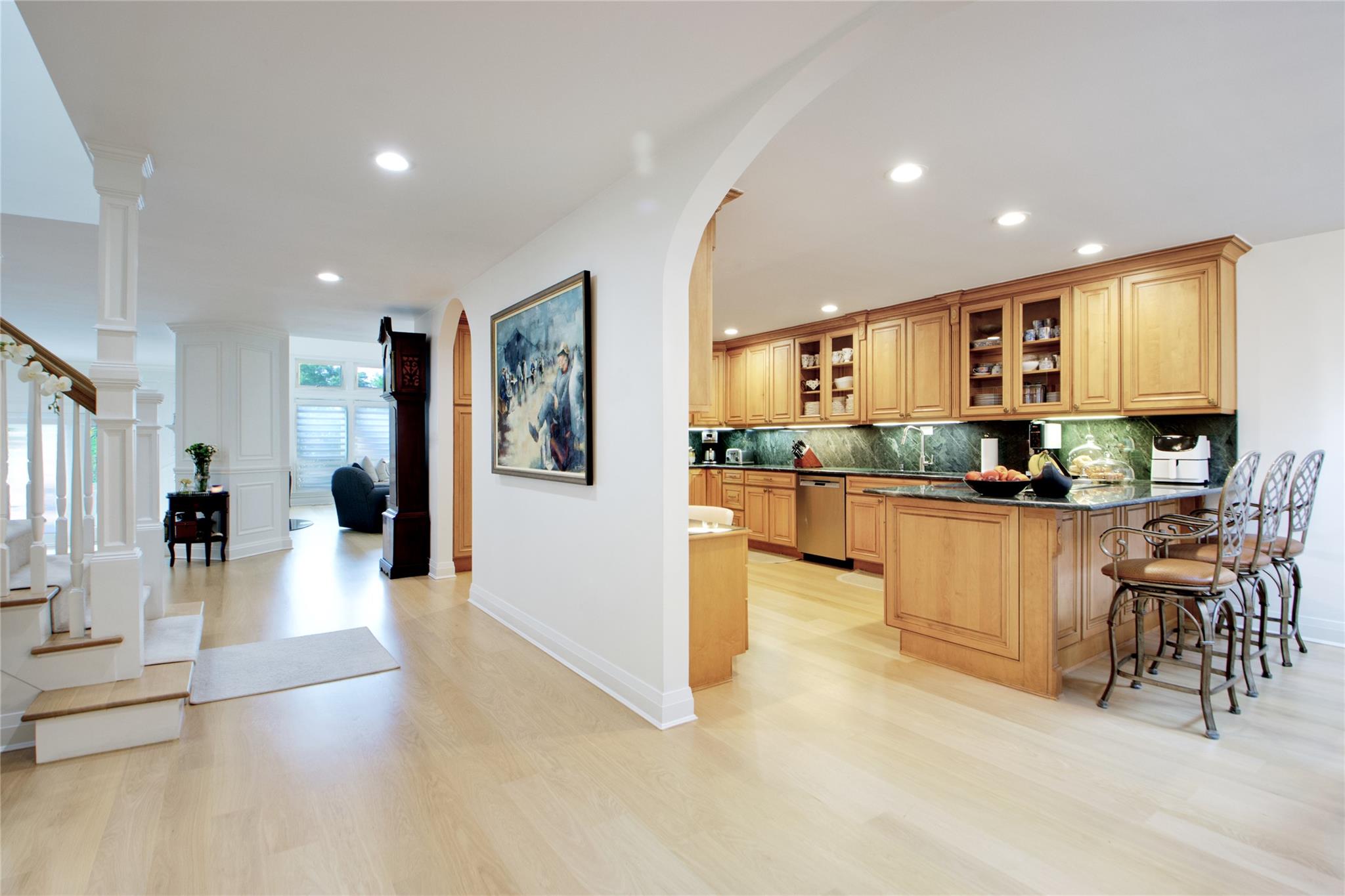 68 Bond Court