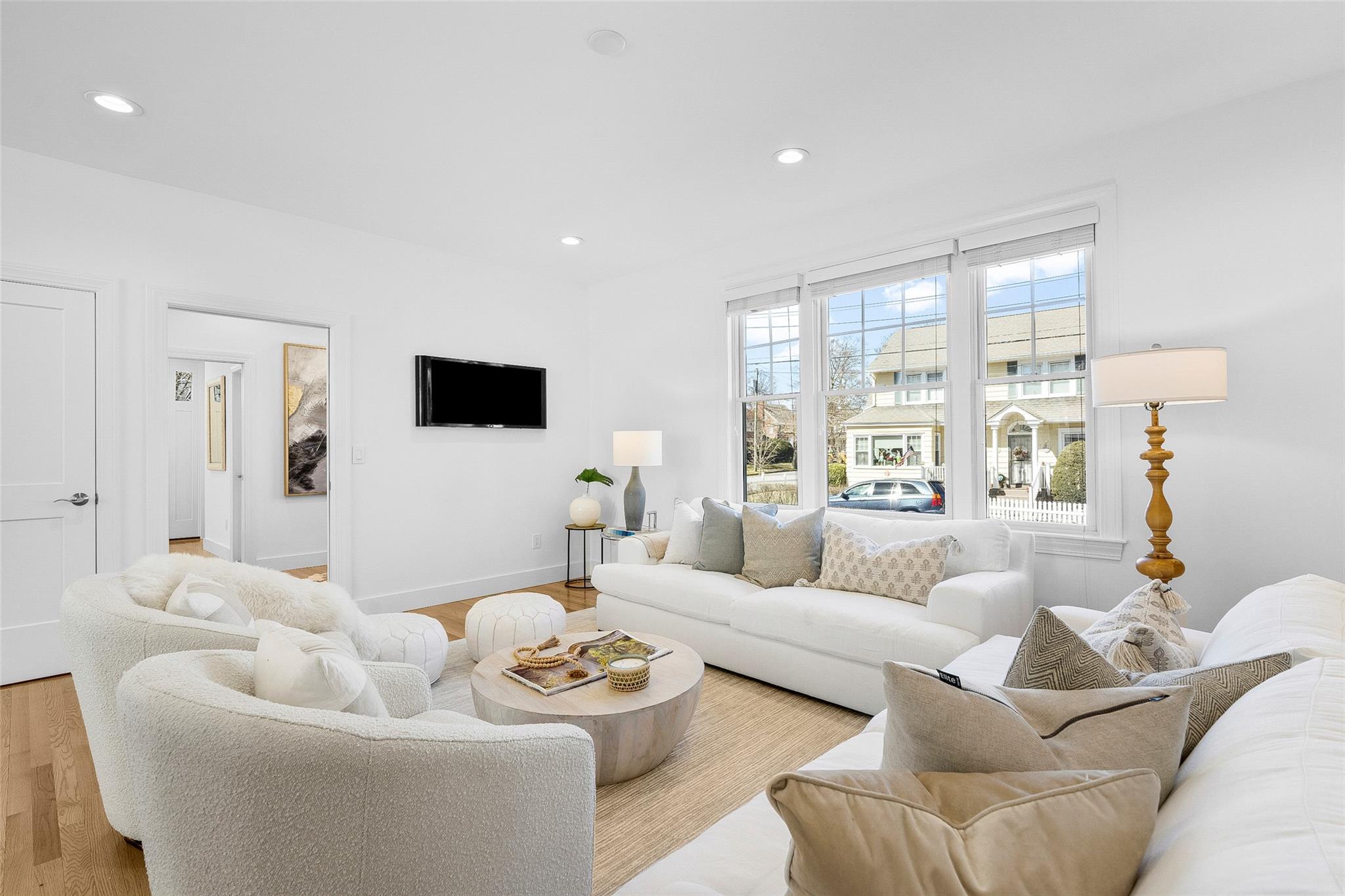 219 Larchmont Avenue, Larchmont, Florida image 16