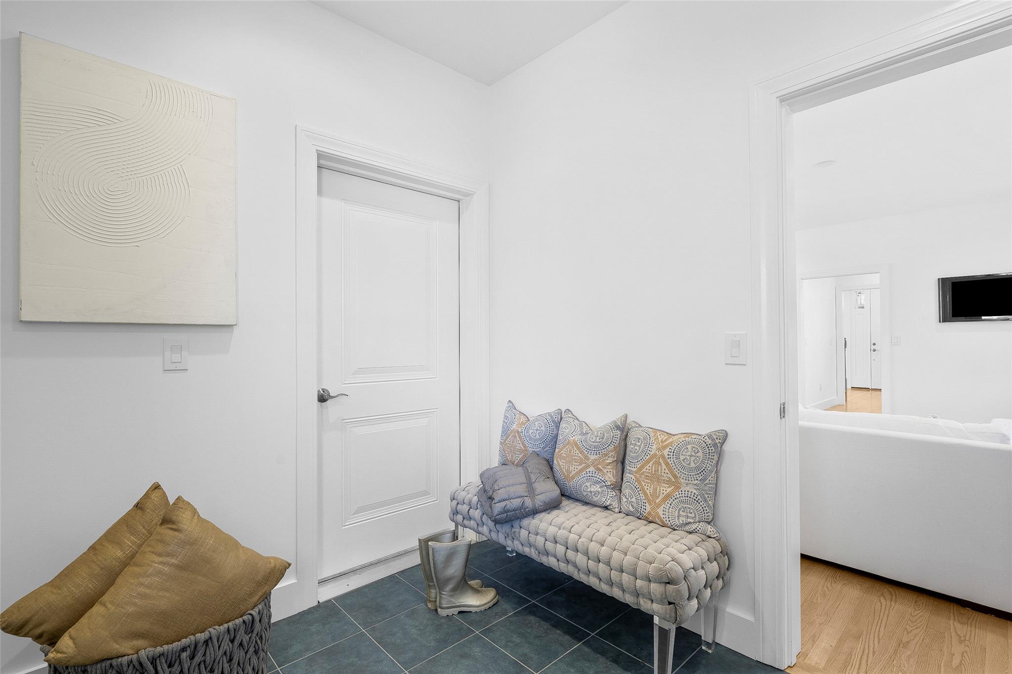219 Larchmont Avenue, Larchmont, Florida image 28
