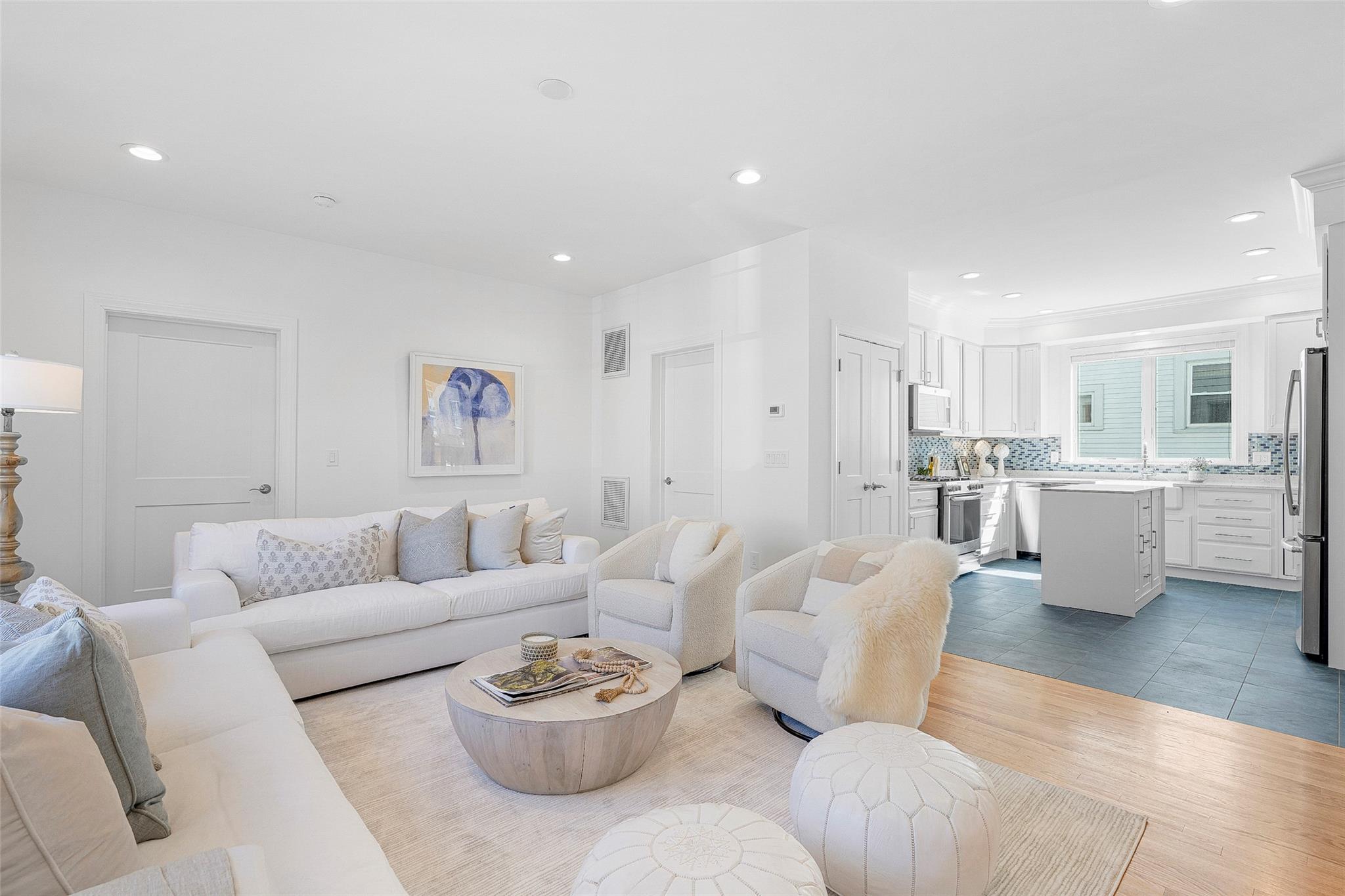 219 Larchmont Avenue, Larchmont, Florida image 14