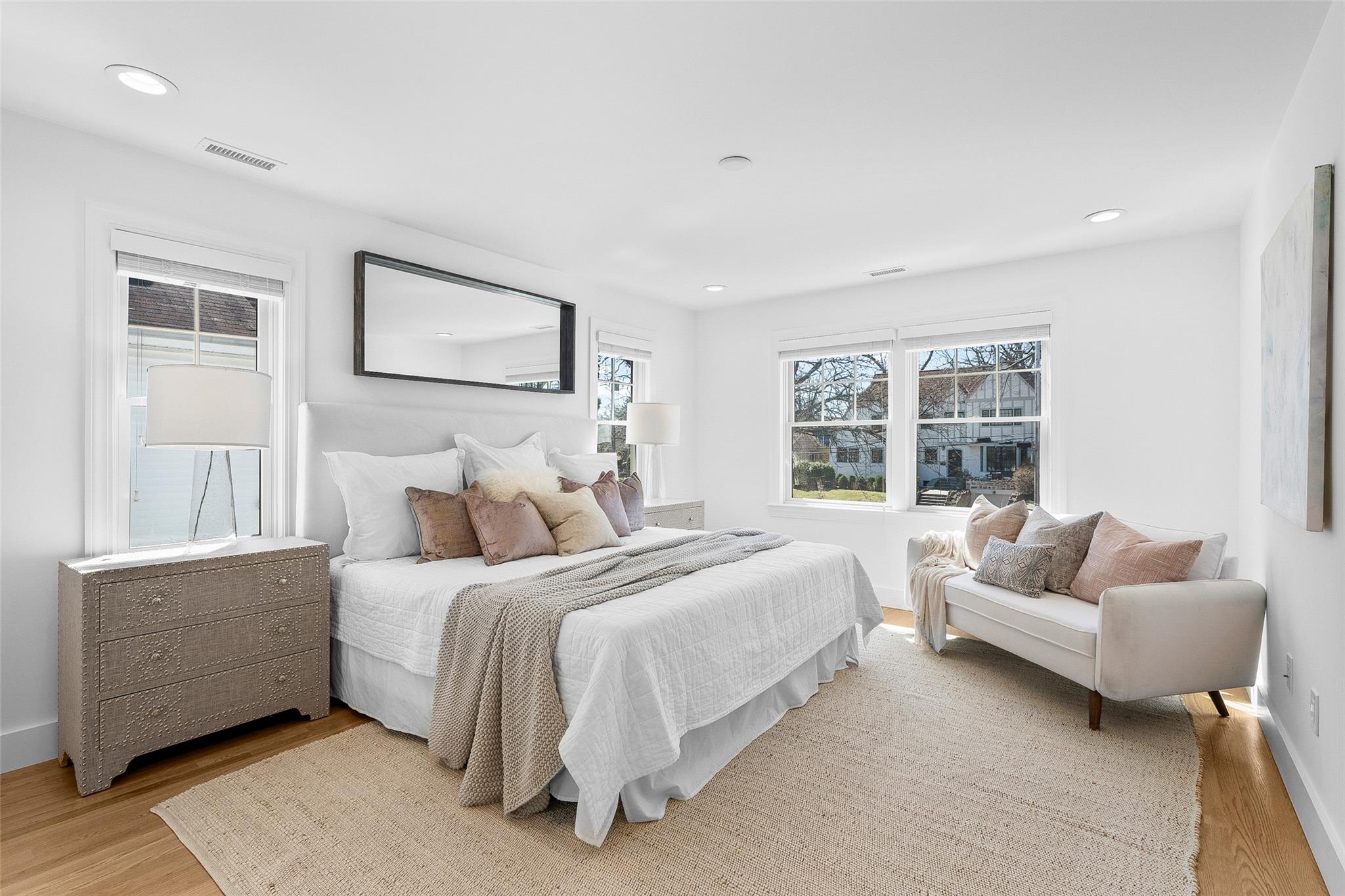219 Larchmont Avenue, Larchmont, Florida image 21
