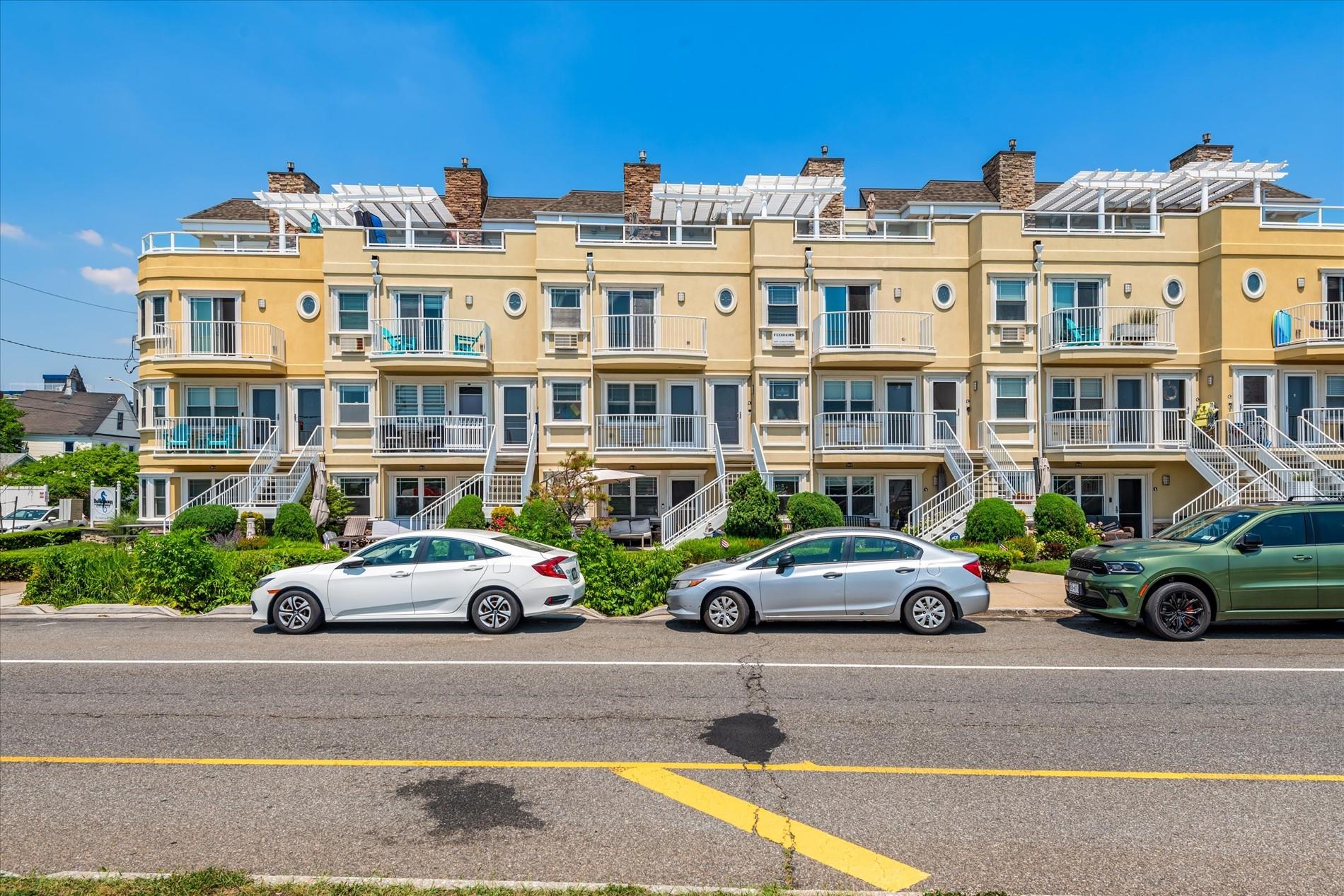 Property for Sale at Beach 101st Street 2B, Rockaway Park, Queens, NY - Bedrooms: 2 
Bathrooms: 2 
Rooms: 5  - $645,000
