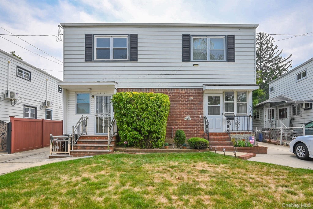 Photo of 137-10 64th Road, Flushing, NY 11367 (MLS # 1024996)