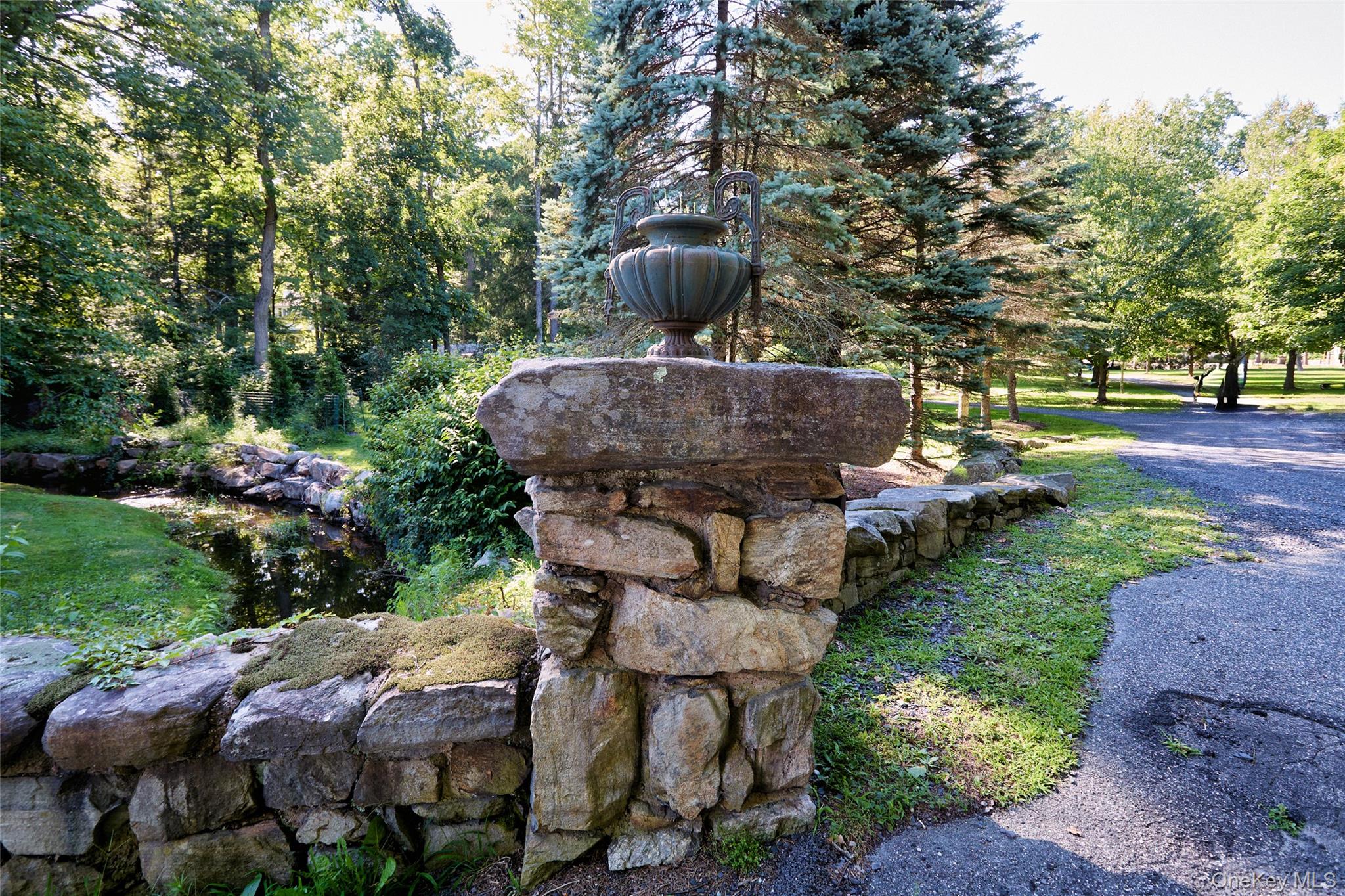 102 W Lake Road