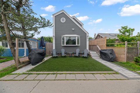 Photo of 29 Bungalow Walk, Ocean Beach, NY 11770 (MLS # 1028928)
