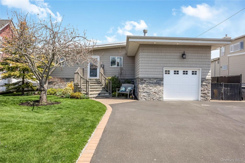 Photo of 64 Highwater Avenue, Massapequa, NY 11758 (MLS # 988685)