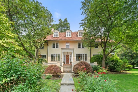 Homes For Sale - 2 Dellwood Road<br/> Bronxville, NY 10708