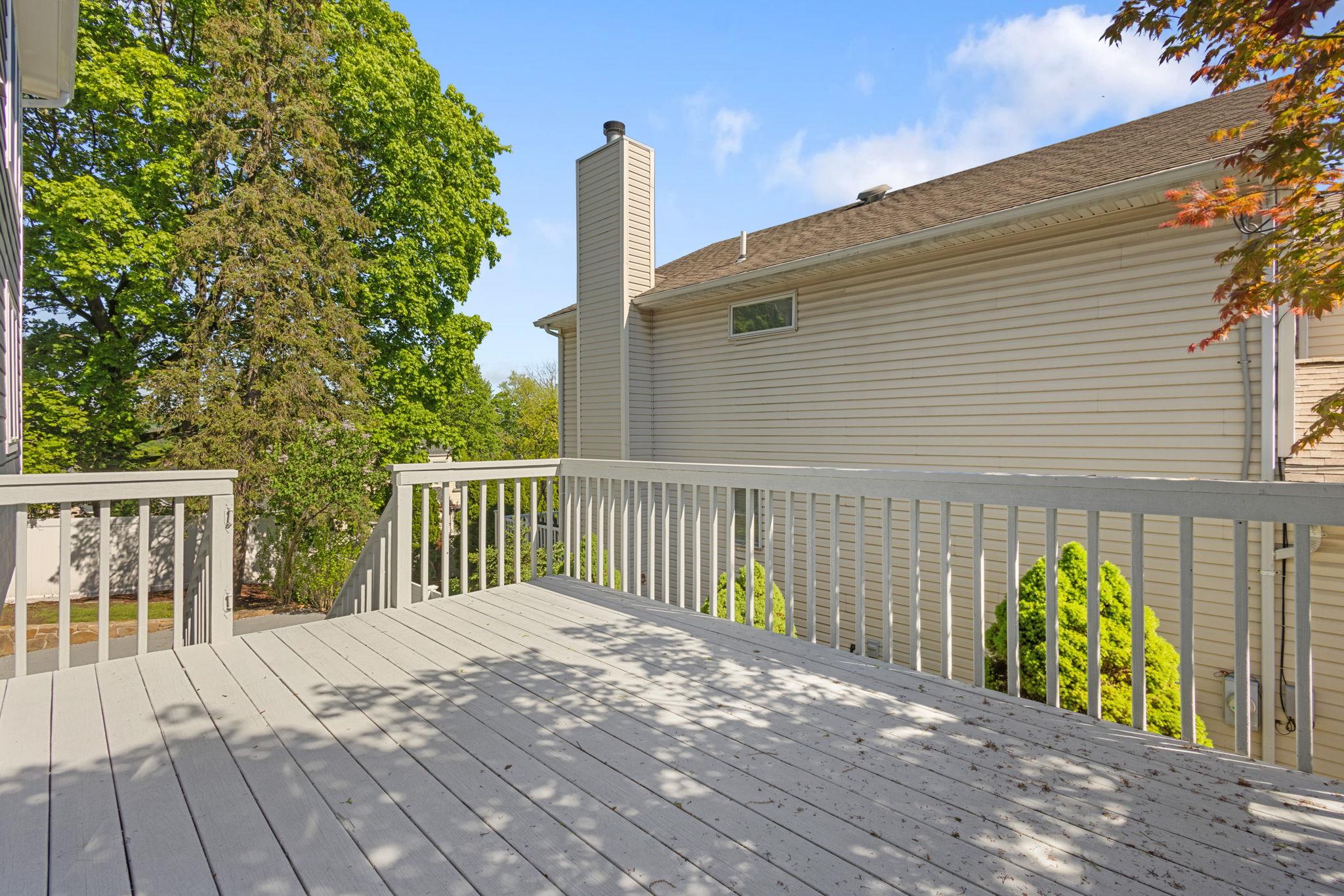 113 Walter Avenue, Thornwood, New York image 40
