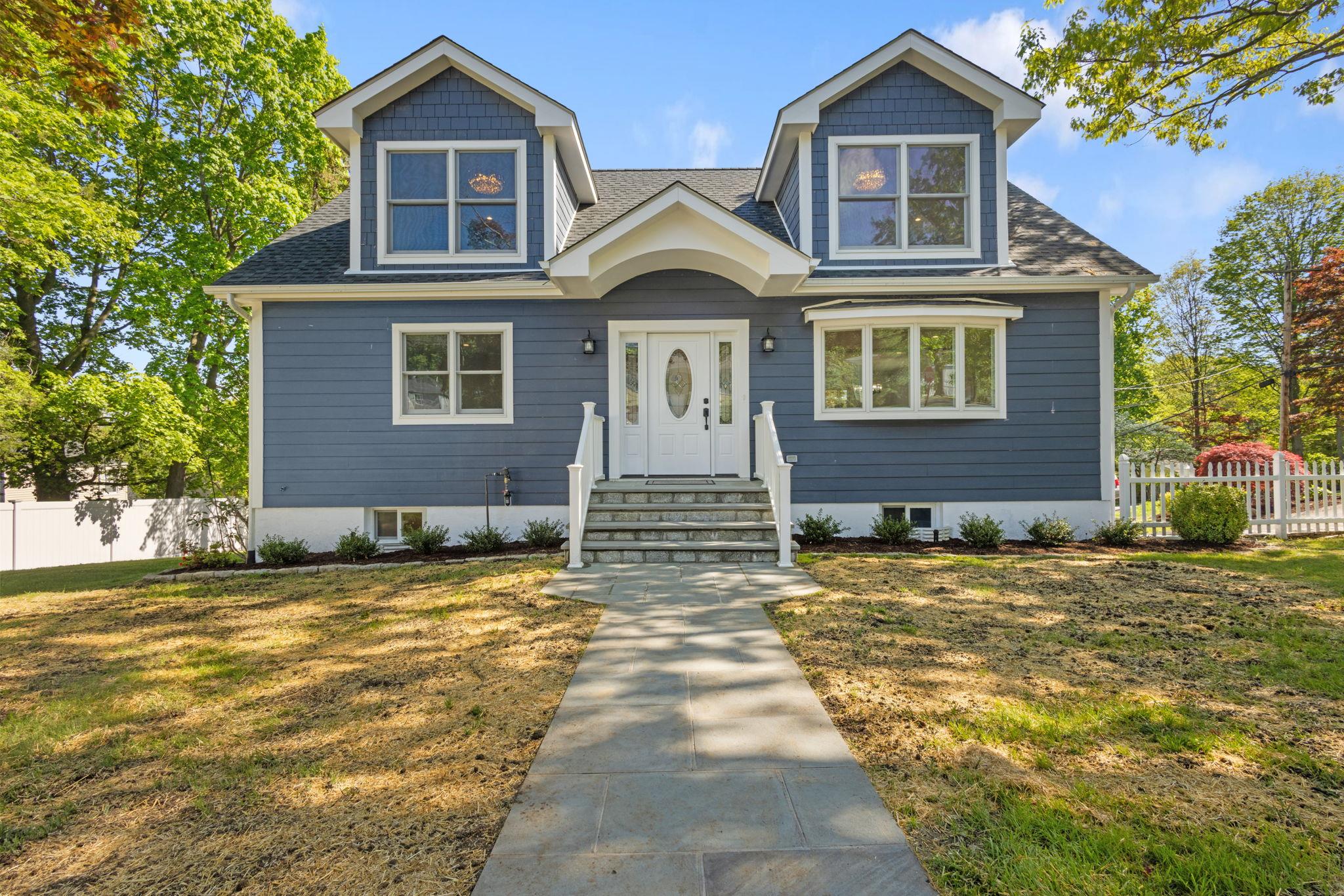 113 Walter Avenue, Thornwood, New York image 1