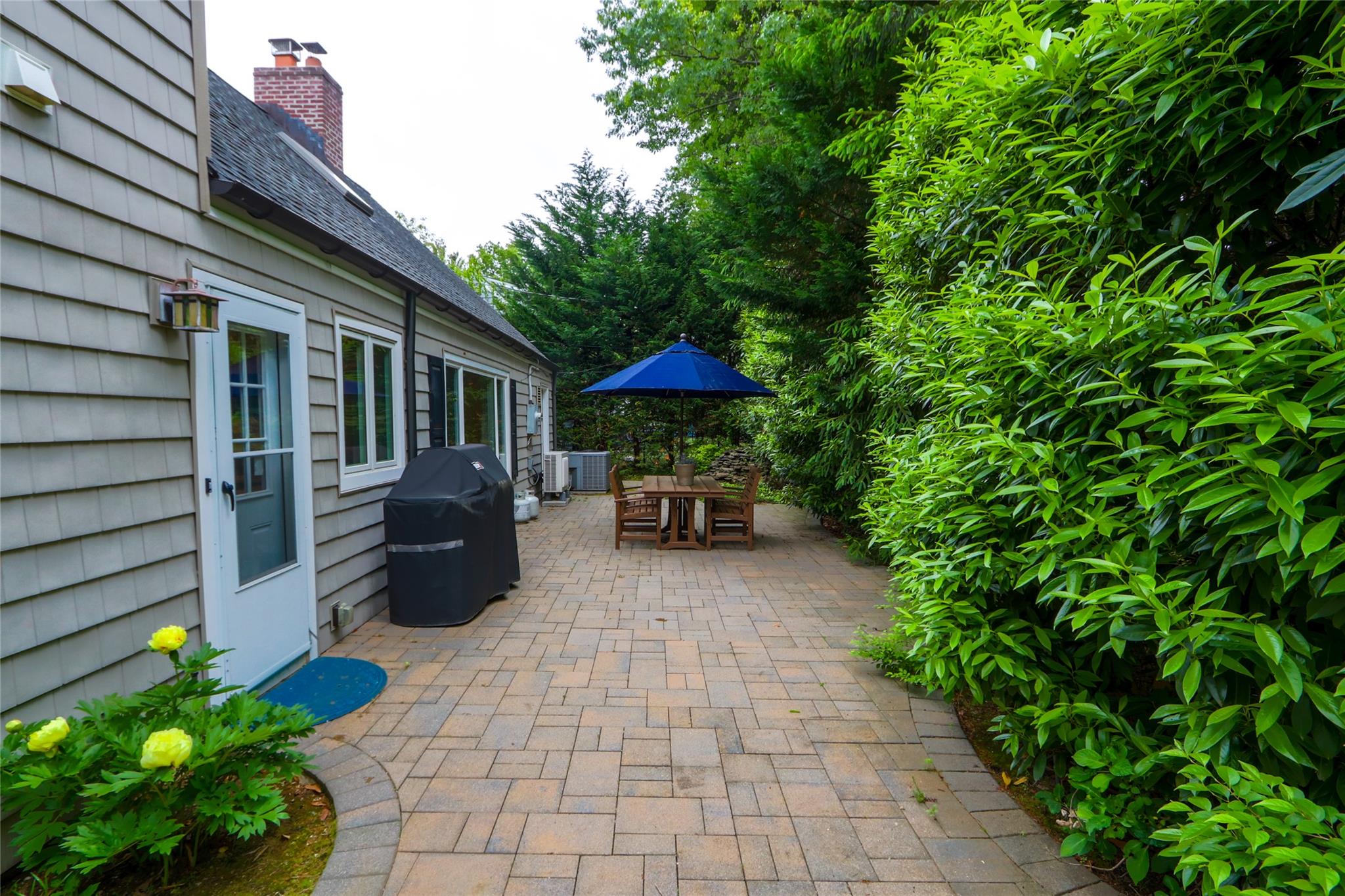 8 4th Place, Garden City, New York image 19