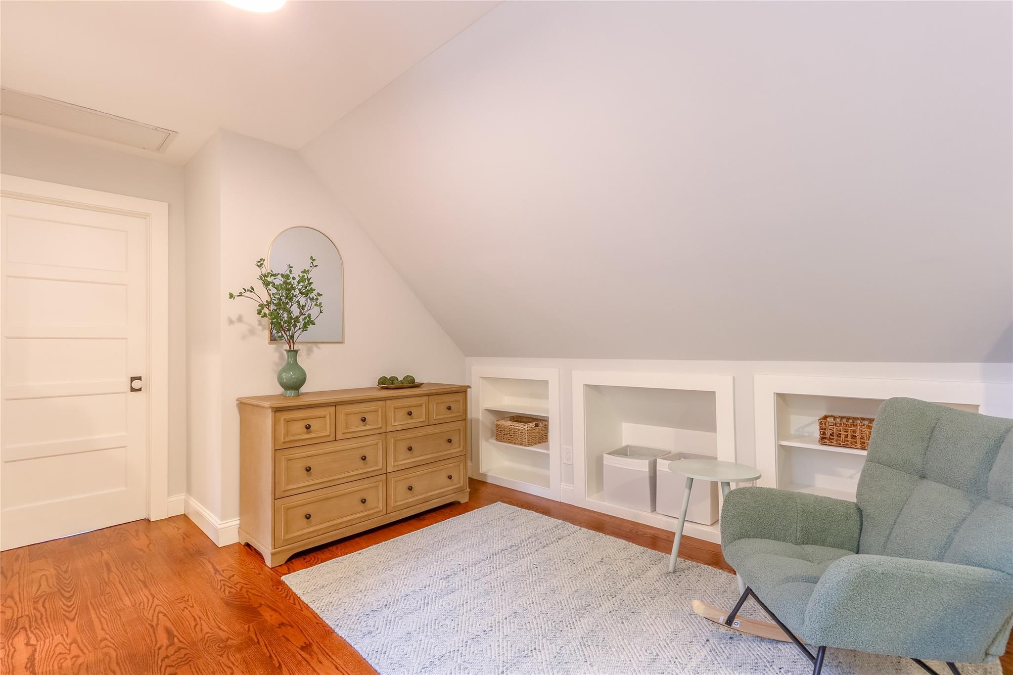 8 4th Place, Garden City, New York image 18