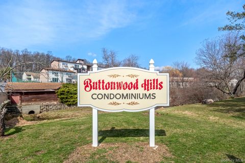 Condo For Sale - 238 Concord Lane Ln<br/> Middletown, NY 10940