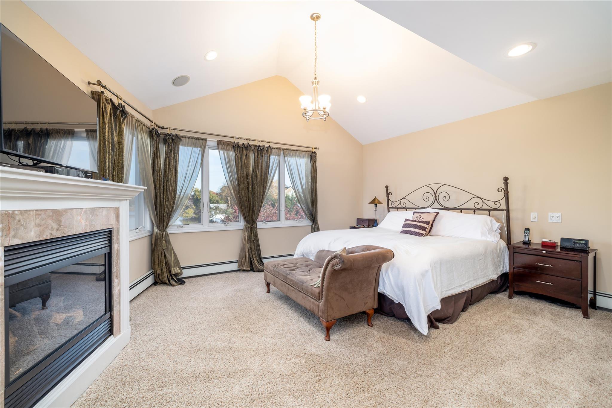 244 S Park Avenue, Rockville Centre, New York image 9