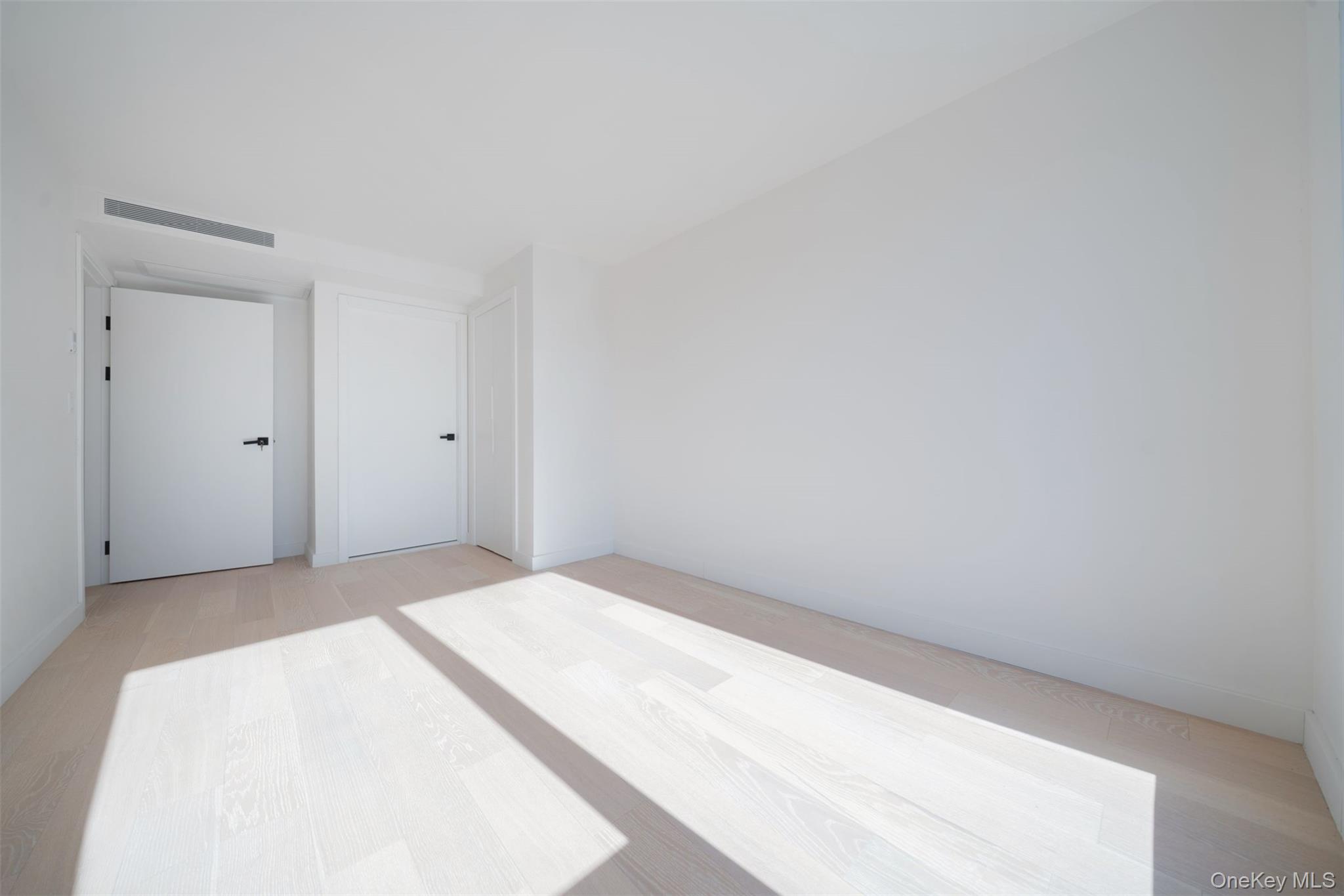 144-49 Northern Blvd 213